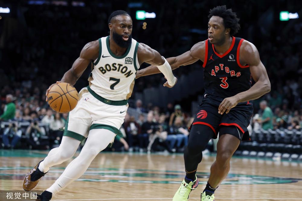 通过他的进 通过他的进